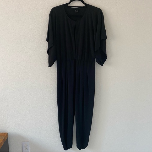 OLIVACEOUS Black Jumpsuit - Picture 1 of 8